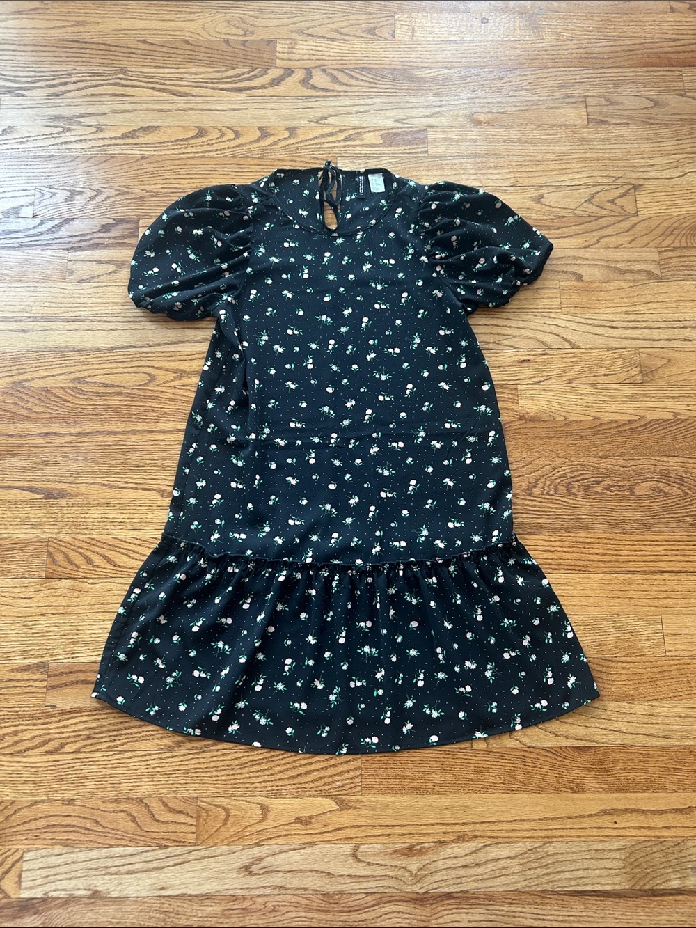 Divided H and M Stylish Floral Dress Size XS